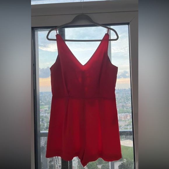 Item too small on me! - Picture 2 of 4